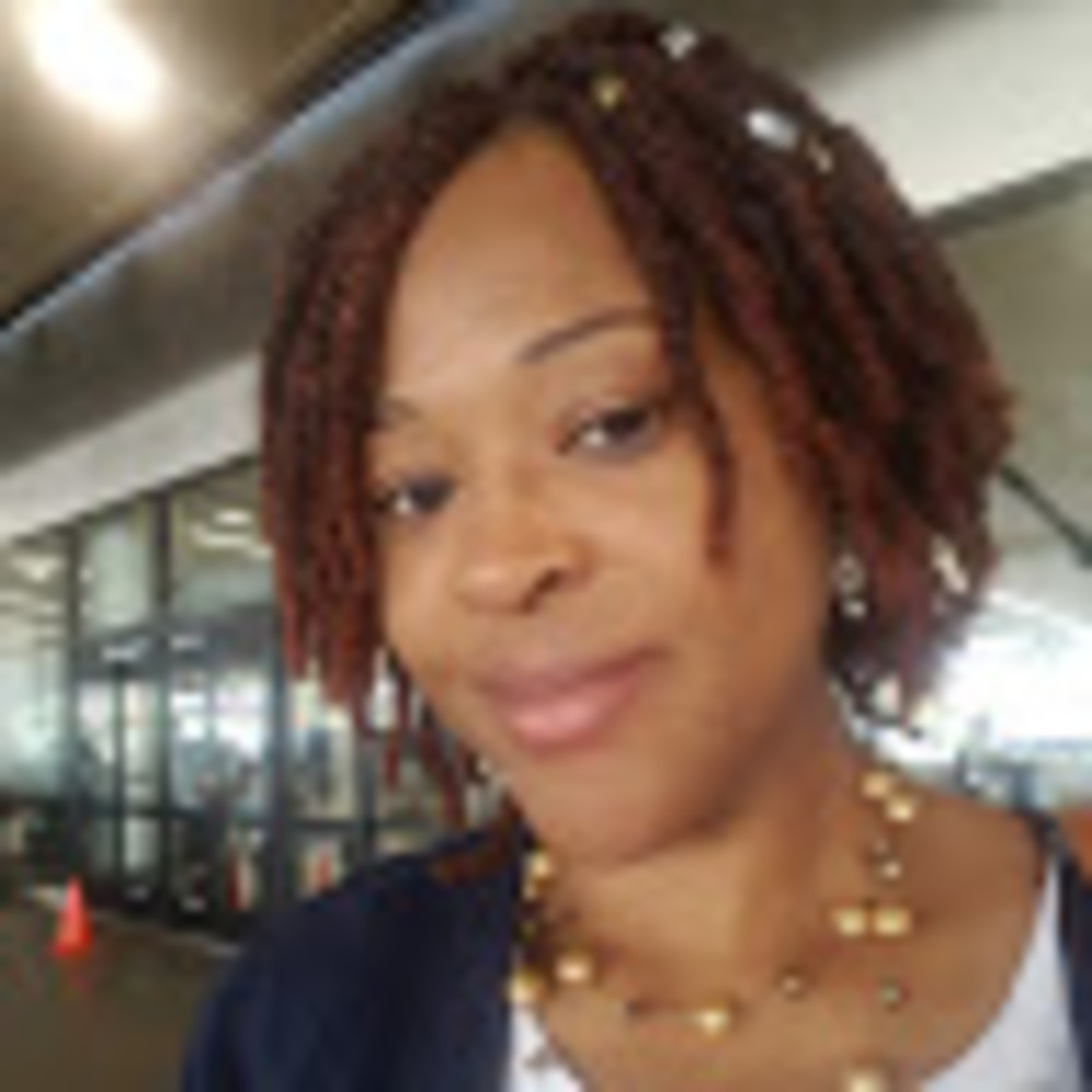 Meet your Posher, Sandrine